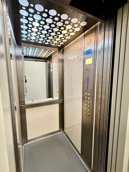 13 Septembrie, Unirii, mobilat, utilat, ca Nou! Apartament 2 camere + Boxa