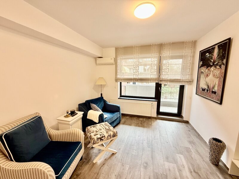 13 Septembrie, Unirii, mobilat, utilat, ca Nou! Apartament 2 camere + Boxa