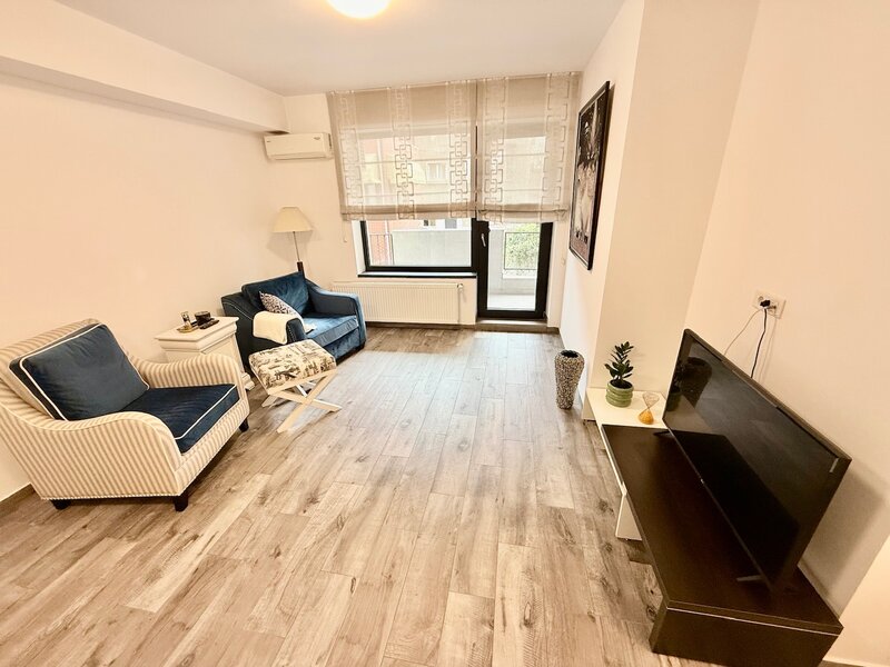 13 Septembrie, Unirii, mobilat, utilat, ca Nou! Apartament 2 camere + Boxa